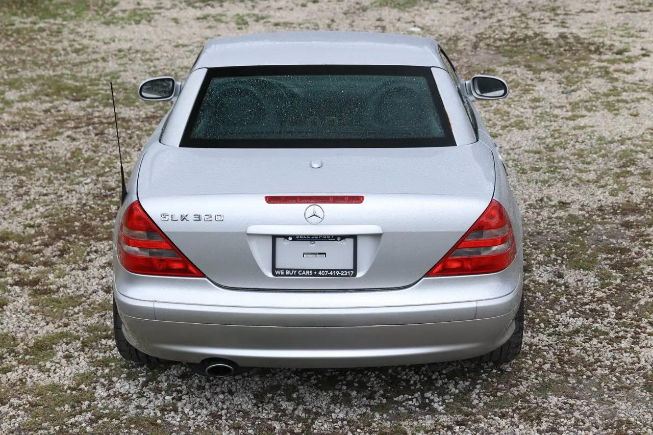 Mercedes-Benz SLK-Class  2001