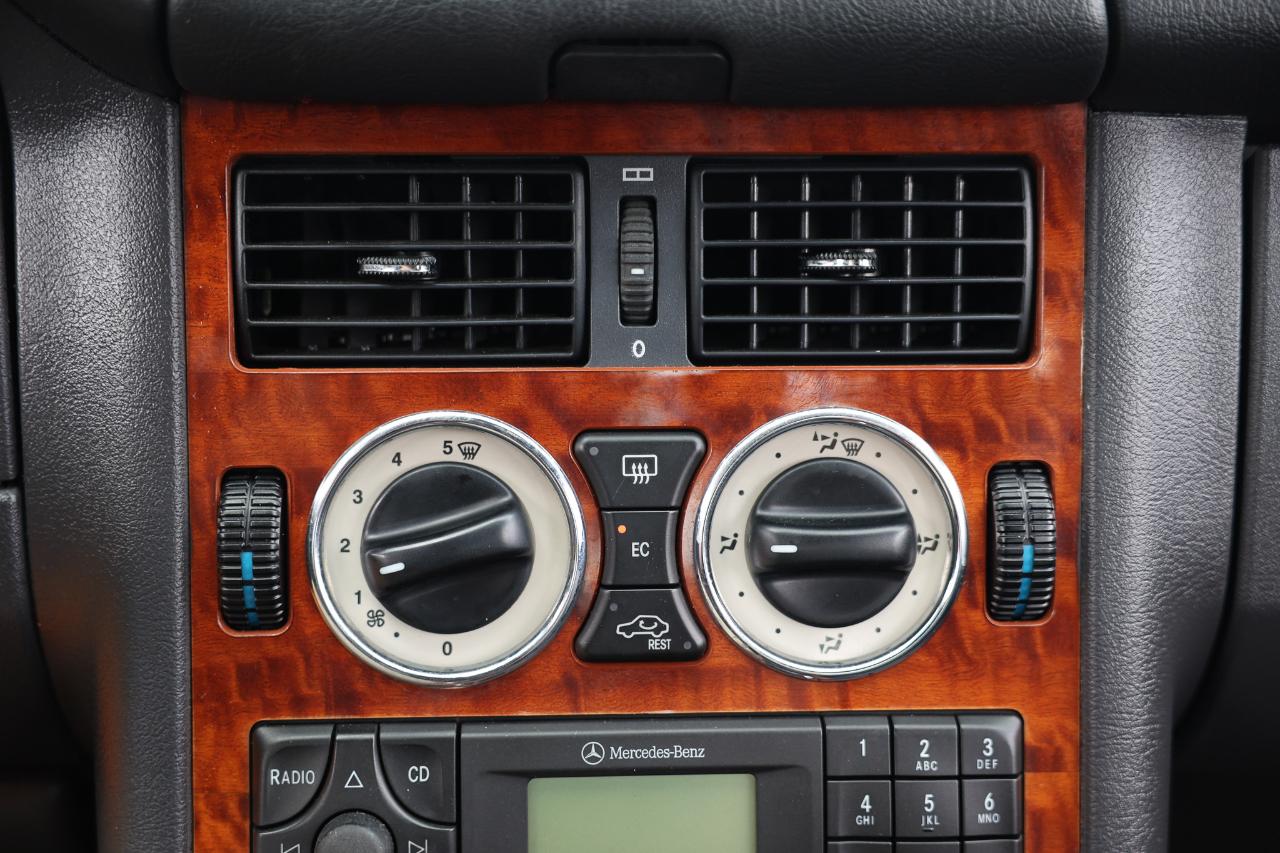 Mercedes-Benz SLK-Class  2001