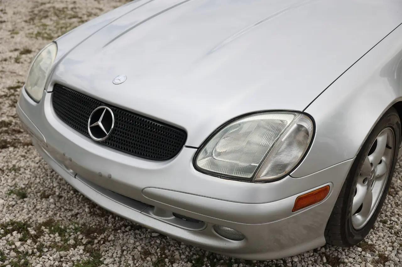 Mercedes-Benz SLK-Class  2001
