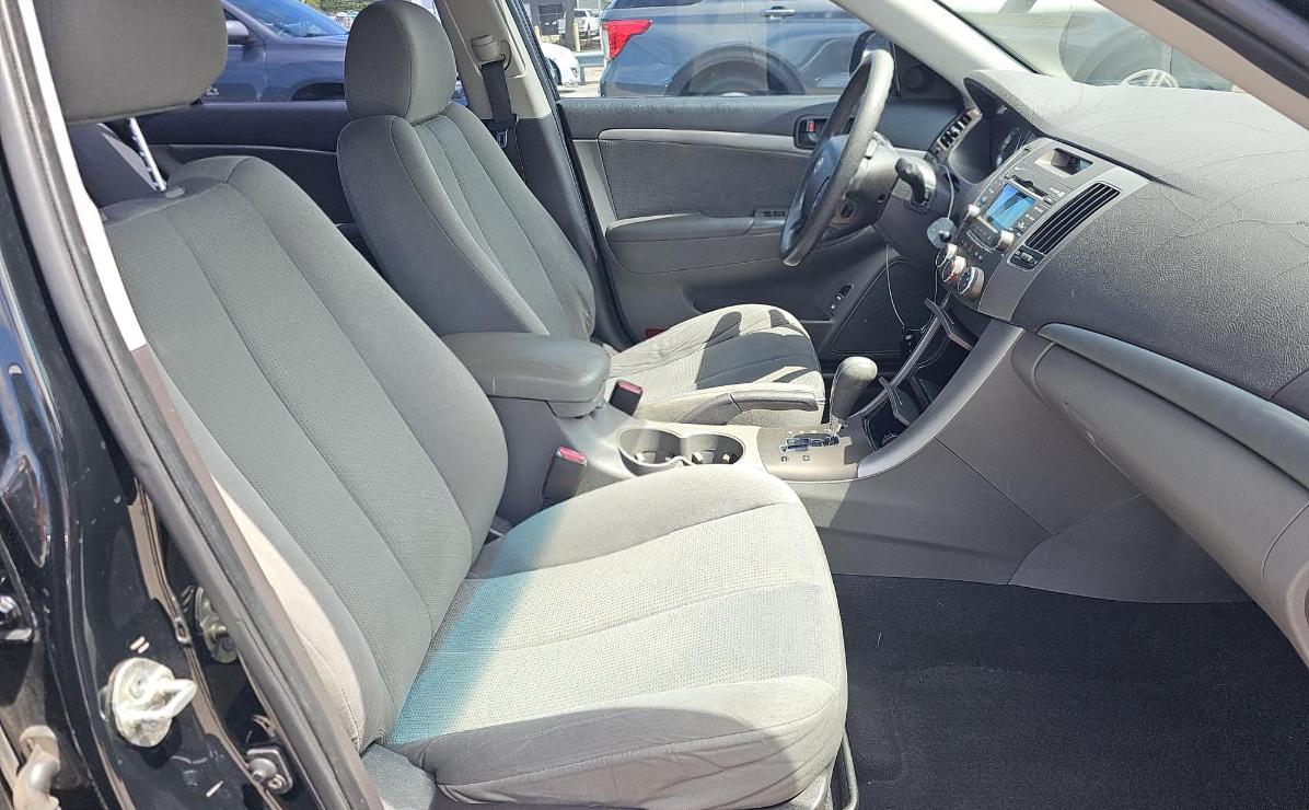 Hyundai Sonata  2010