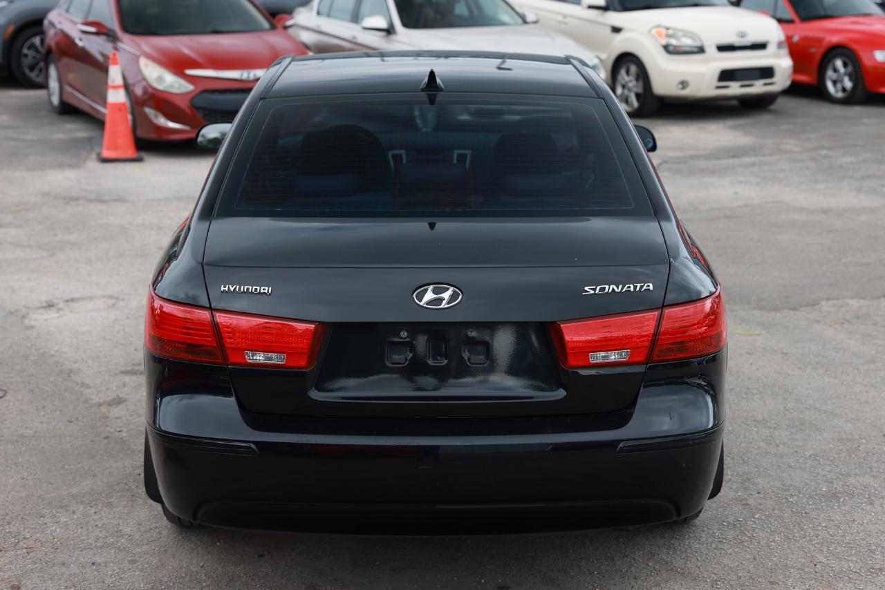 Hyundai Sonata  2010
