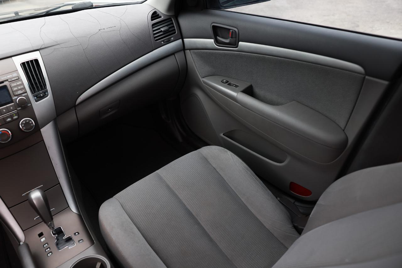 Hyundai Sonata  2010