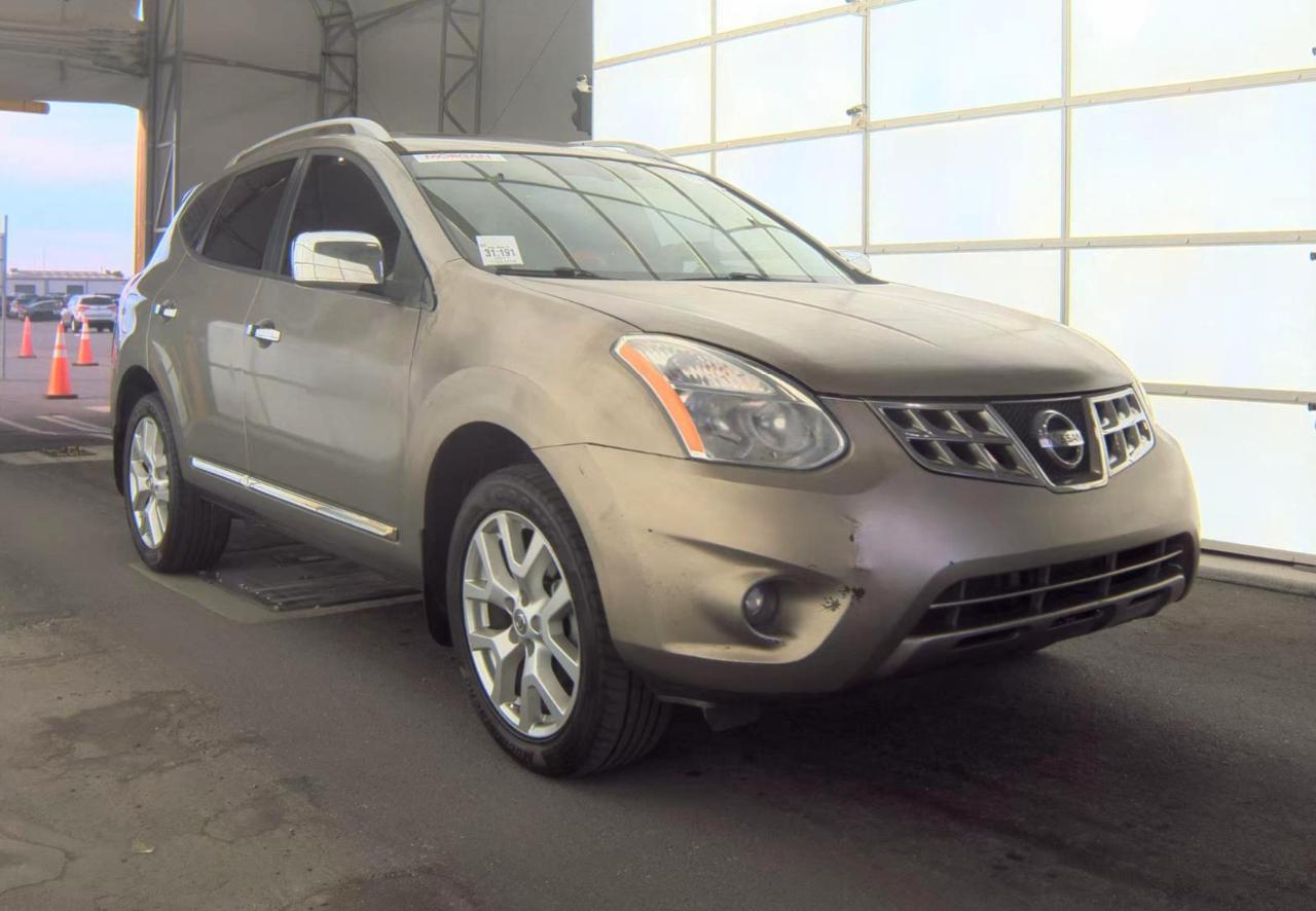 Nissan Rogue  2011