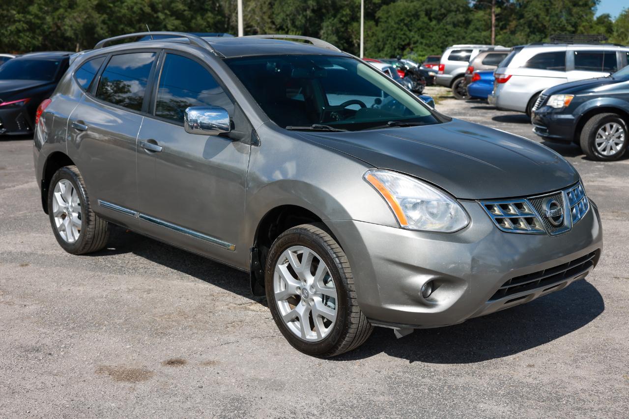 Nissan Rogue  2011