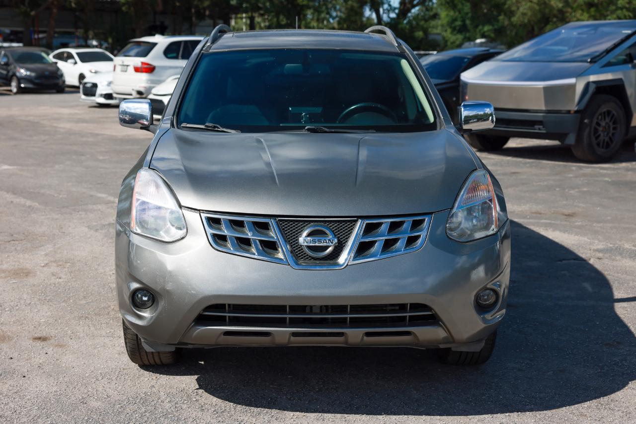 Nissan Rogue  2011
