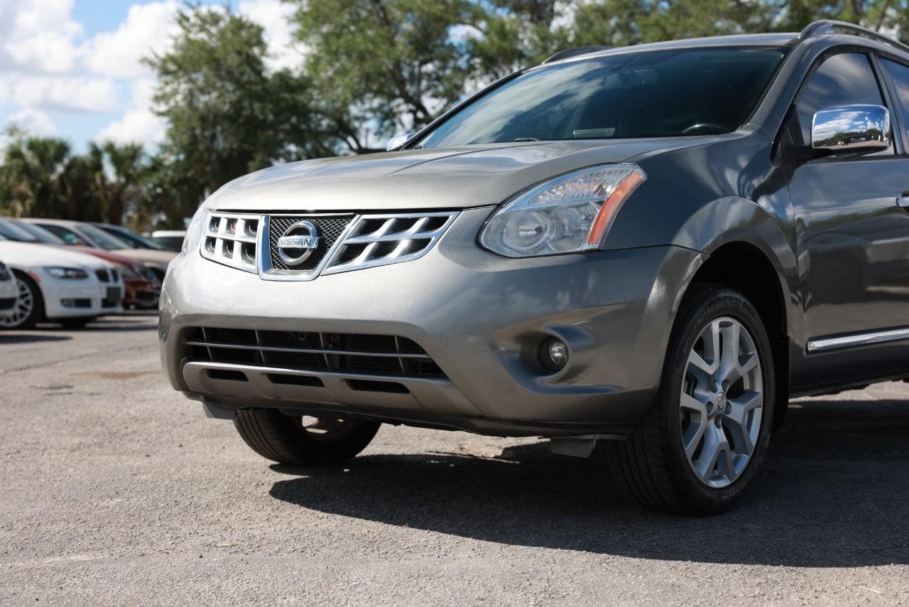 Nissan Rogue  2011