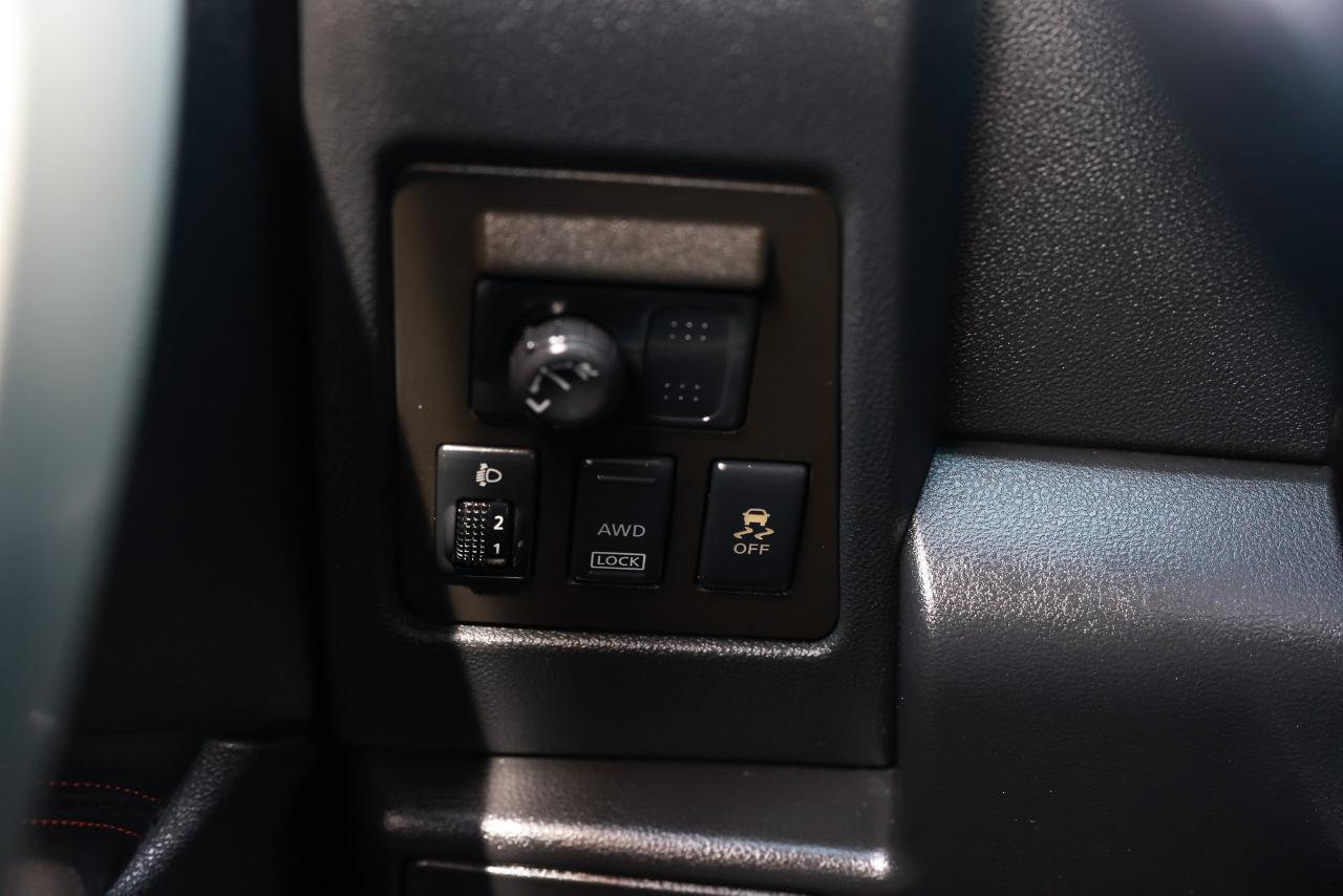 Nissan Rogue  2011