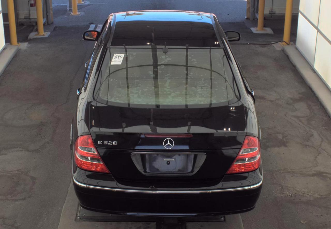 Mercedes-Benz E-Class  2003