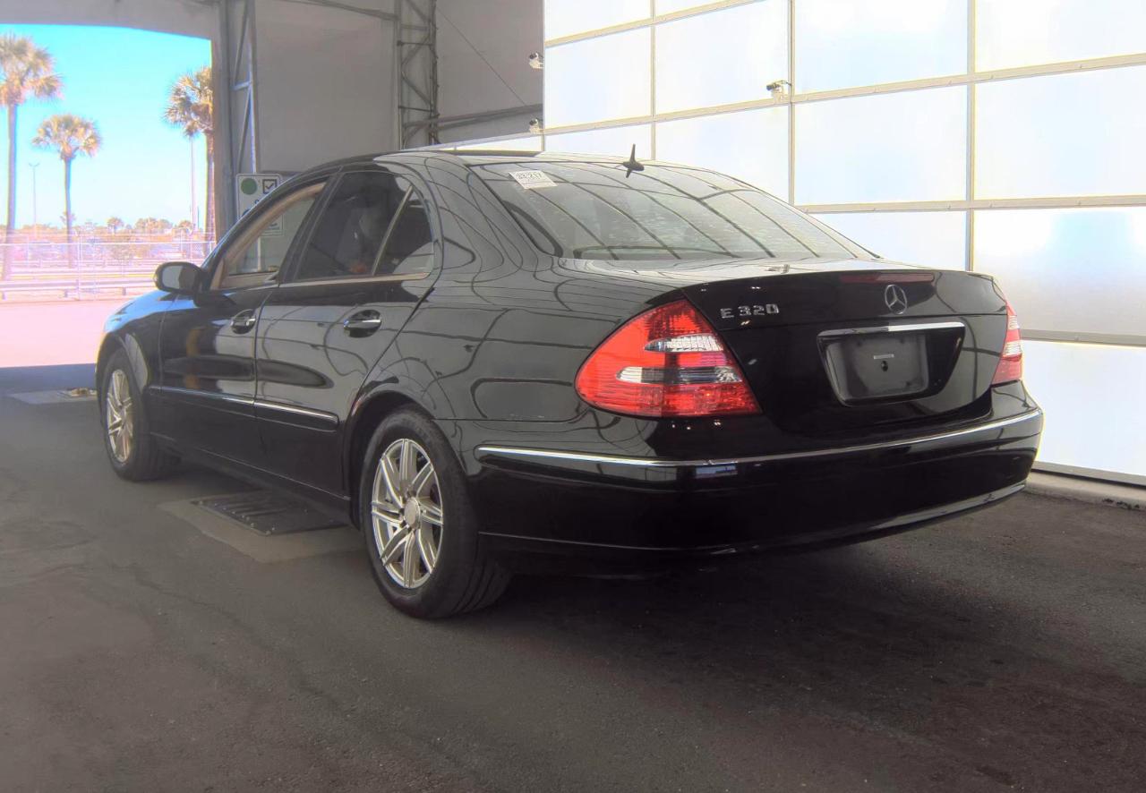 Mercedes-Benz E-Class  2003