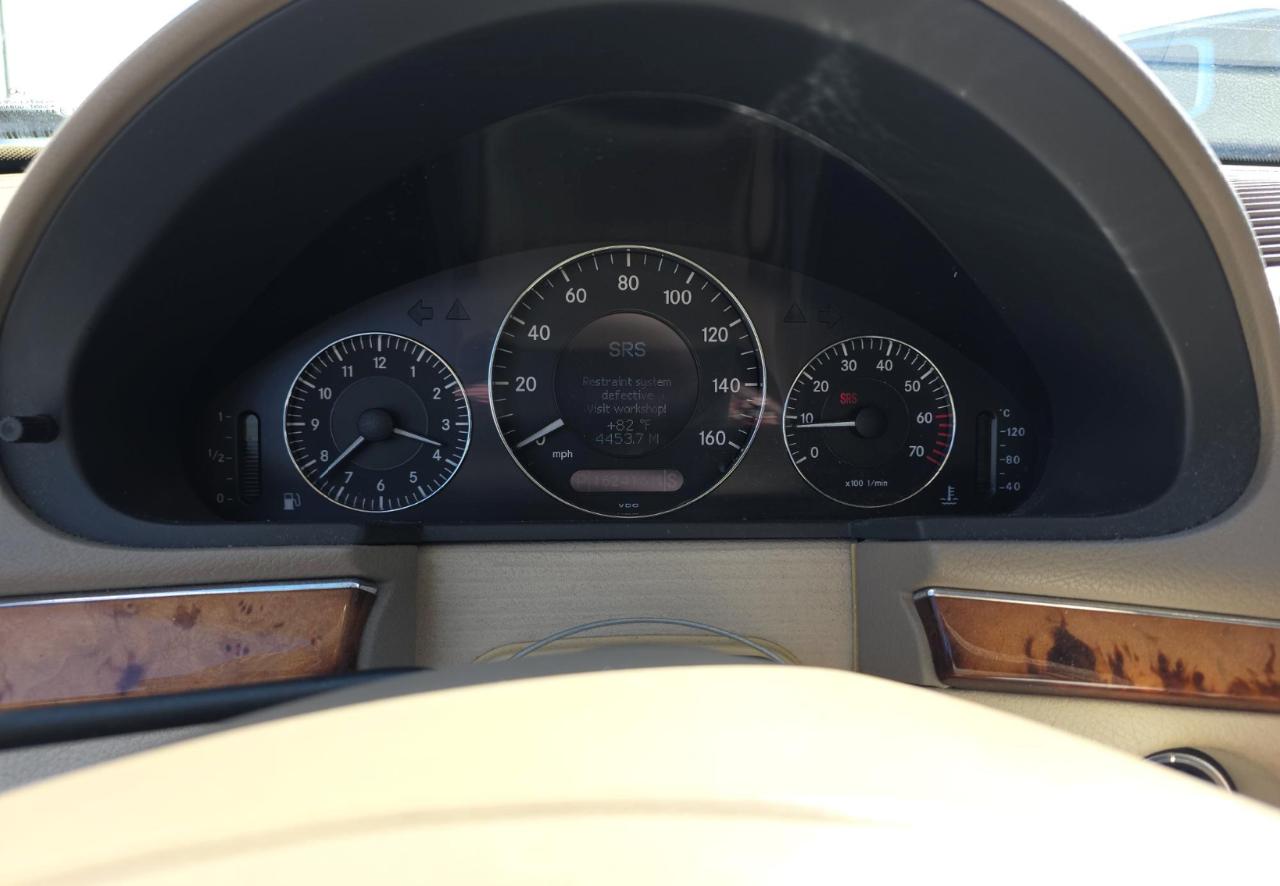 Mercedes-Benz E-Class  2003