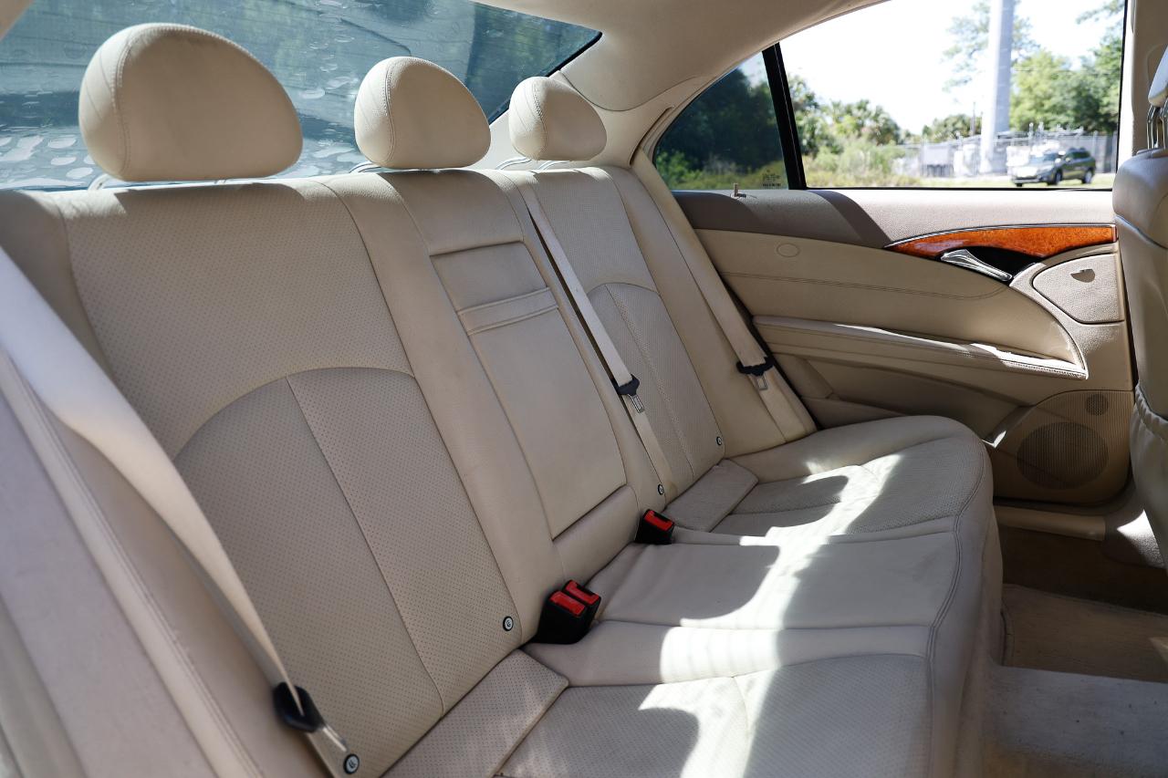 Mercedes-Benz E-Class  2003