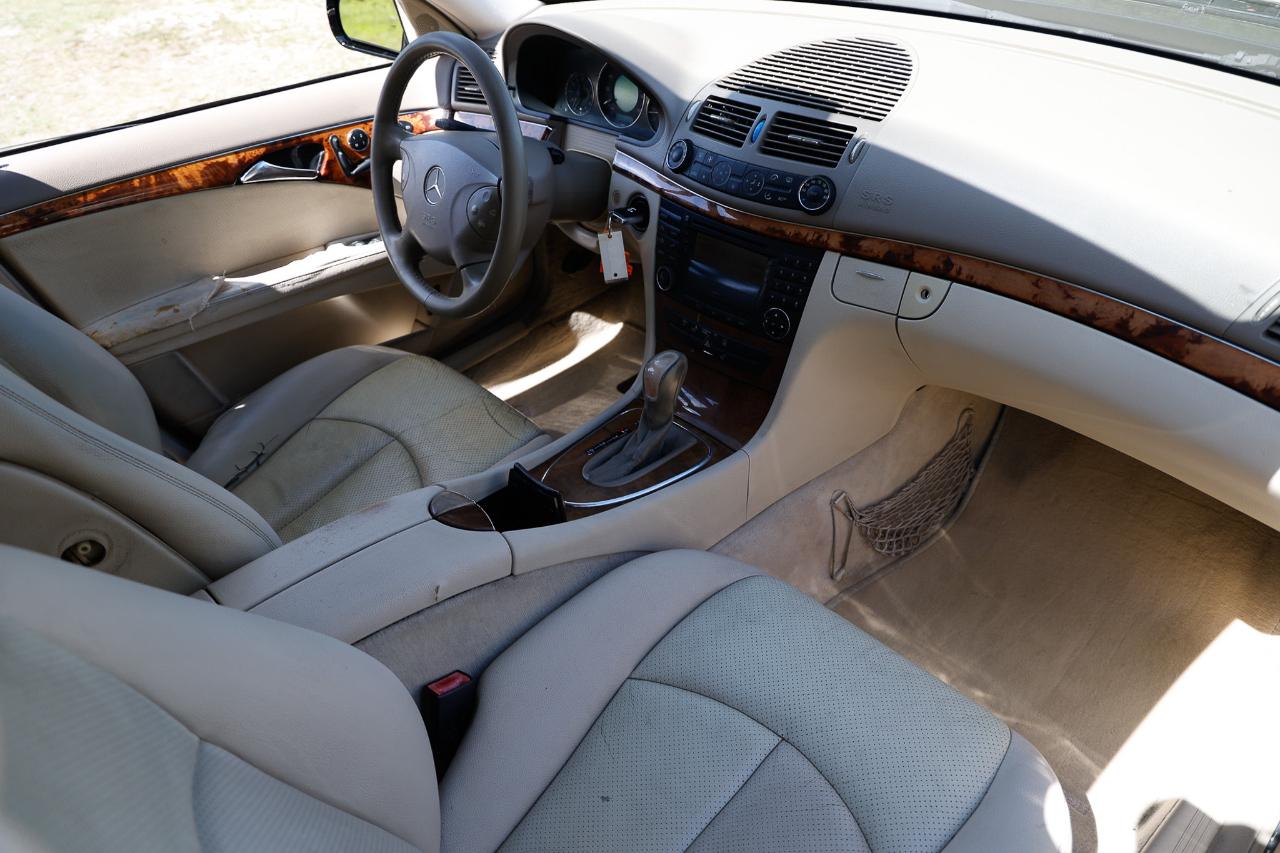 Mercedes-Benz E-Class  2003