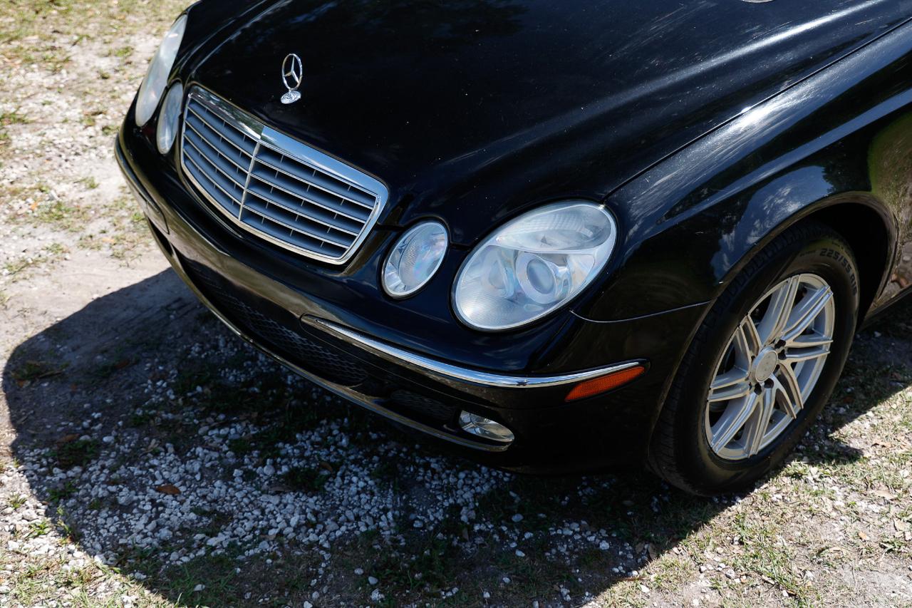 Mercedes-Benz E-Class  2003