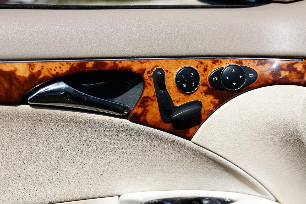 Mercedes-Benz E-Class  2003