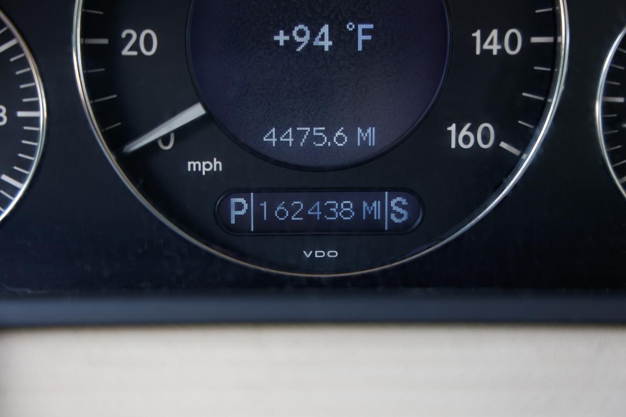 Mercedes-Benz E-Class  2003