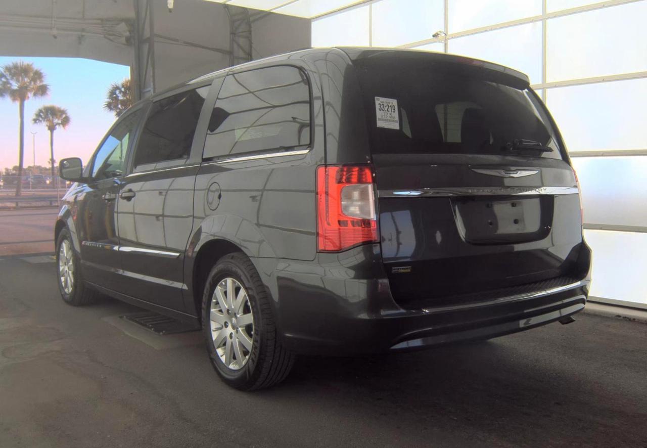 Chrysler Town & Country  2016