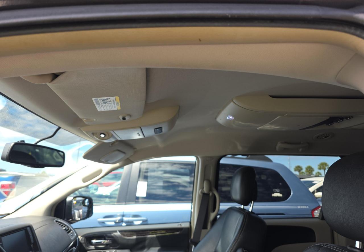 Chrysler Town & Country  2016