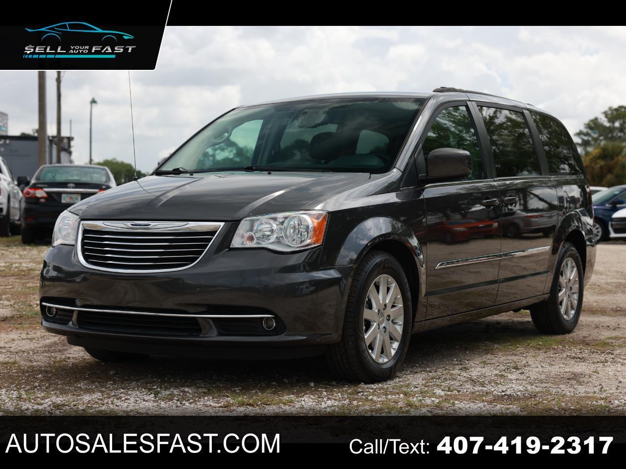 2016 Chrysler Town & Country Touring