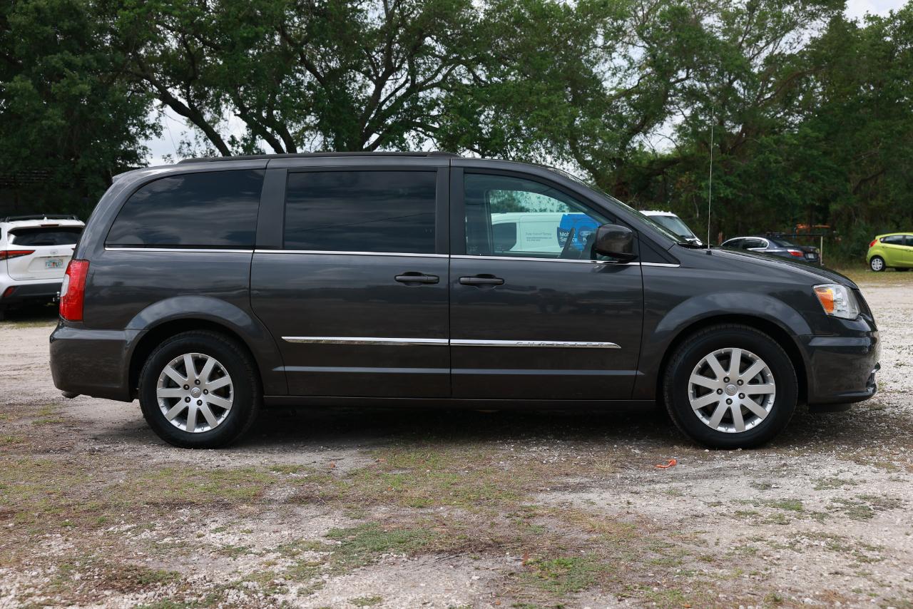 Chrysler Town & Country  2016