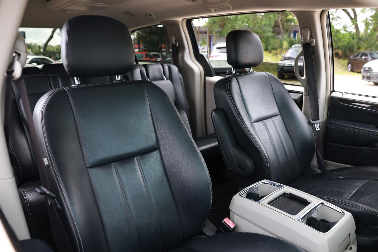 Chrysler Town & Country  2016