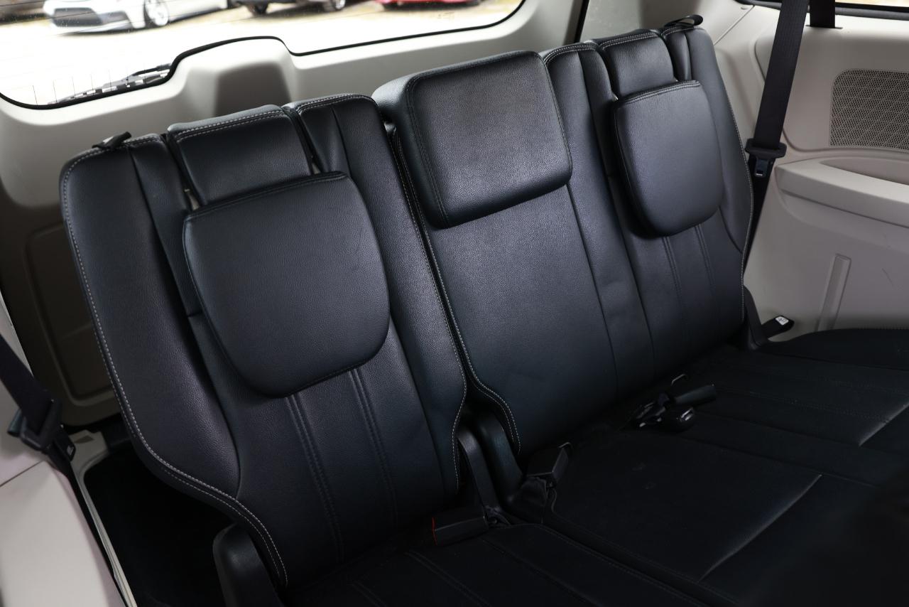 Chrysler Town & Country  2016