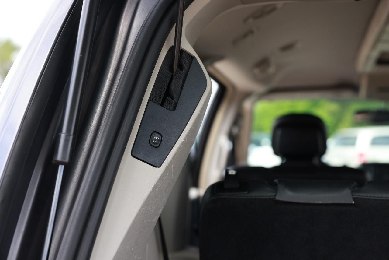 Chrysler Town & Country  2016