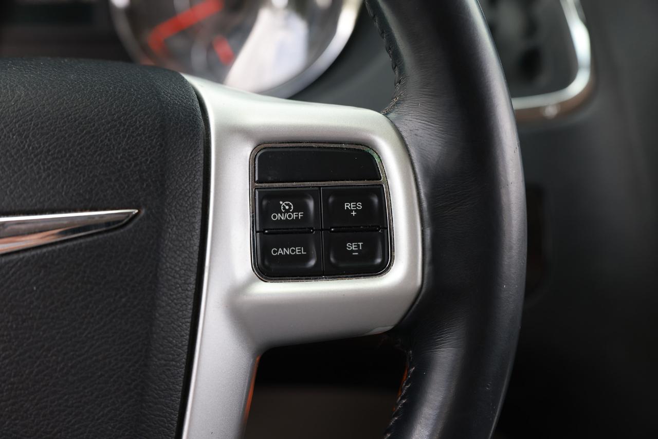 Chrysler Town & Country  2016