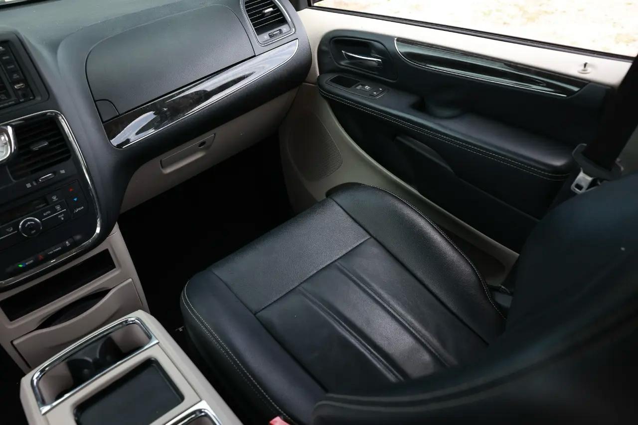 Chrysler Town & Country  2016