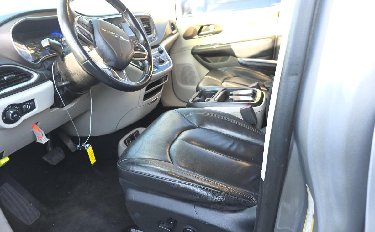 Chrysler Pacifica  2017