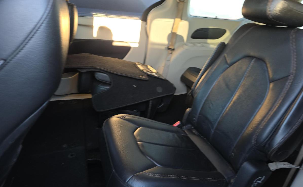 Chrysler Pacifica  2017