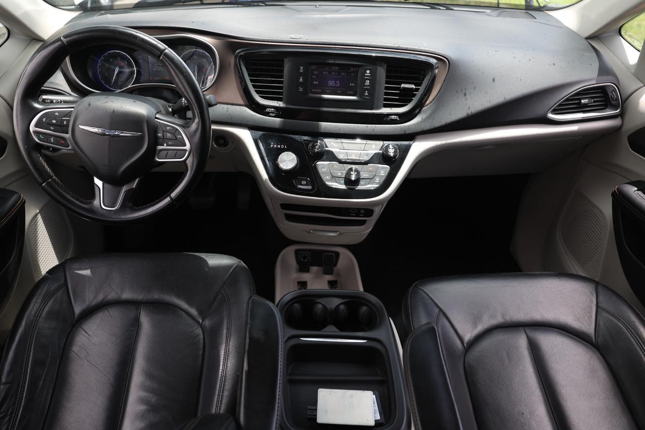 Chrysler Pacifica  2017