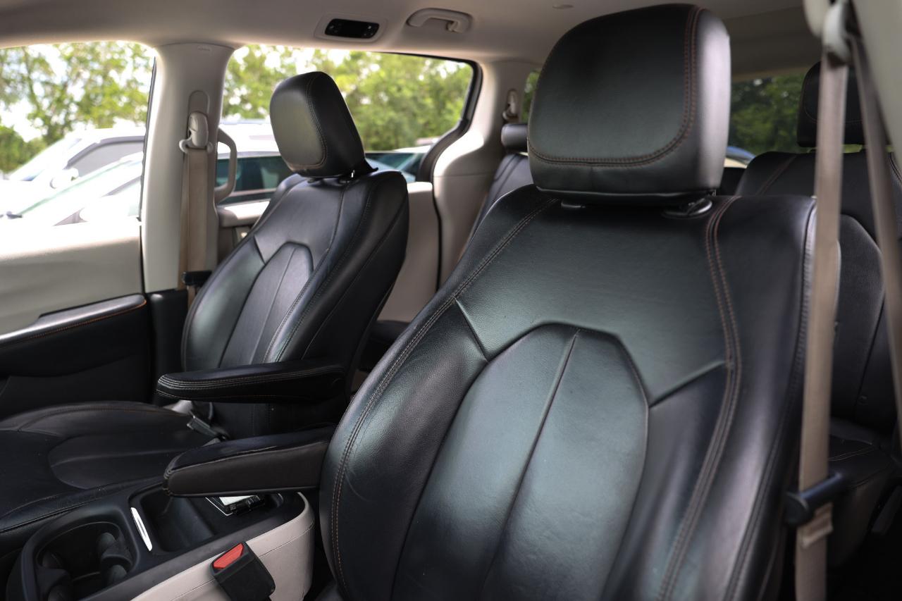 Chrysler Pacifica  2017
