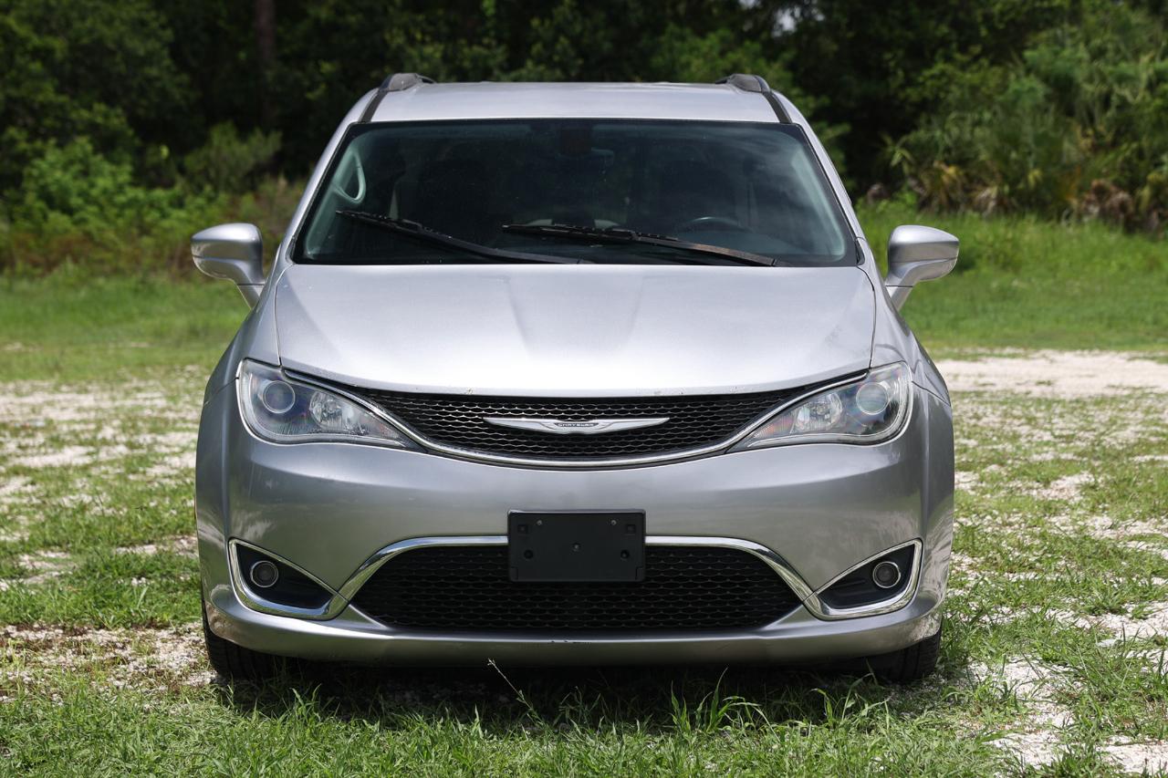 Chrysler Pacifica  2017