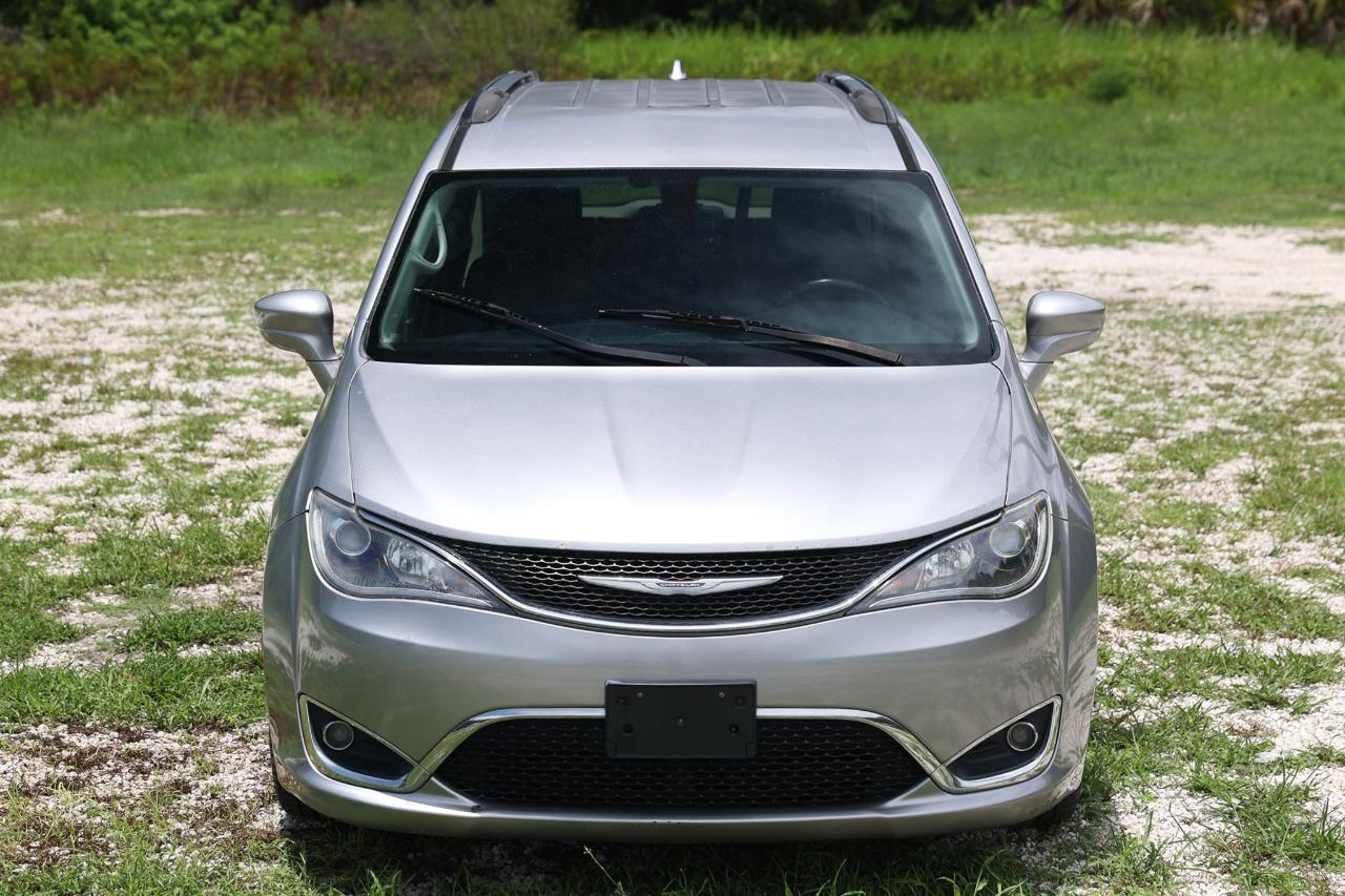 Chrysler Pacifica  2017
