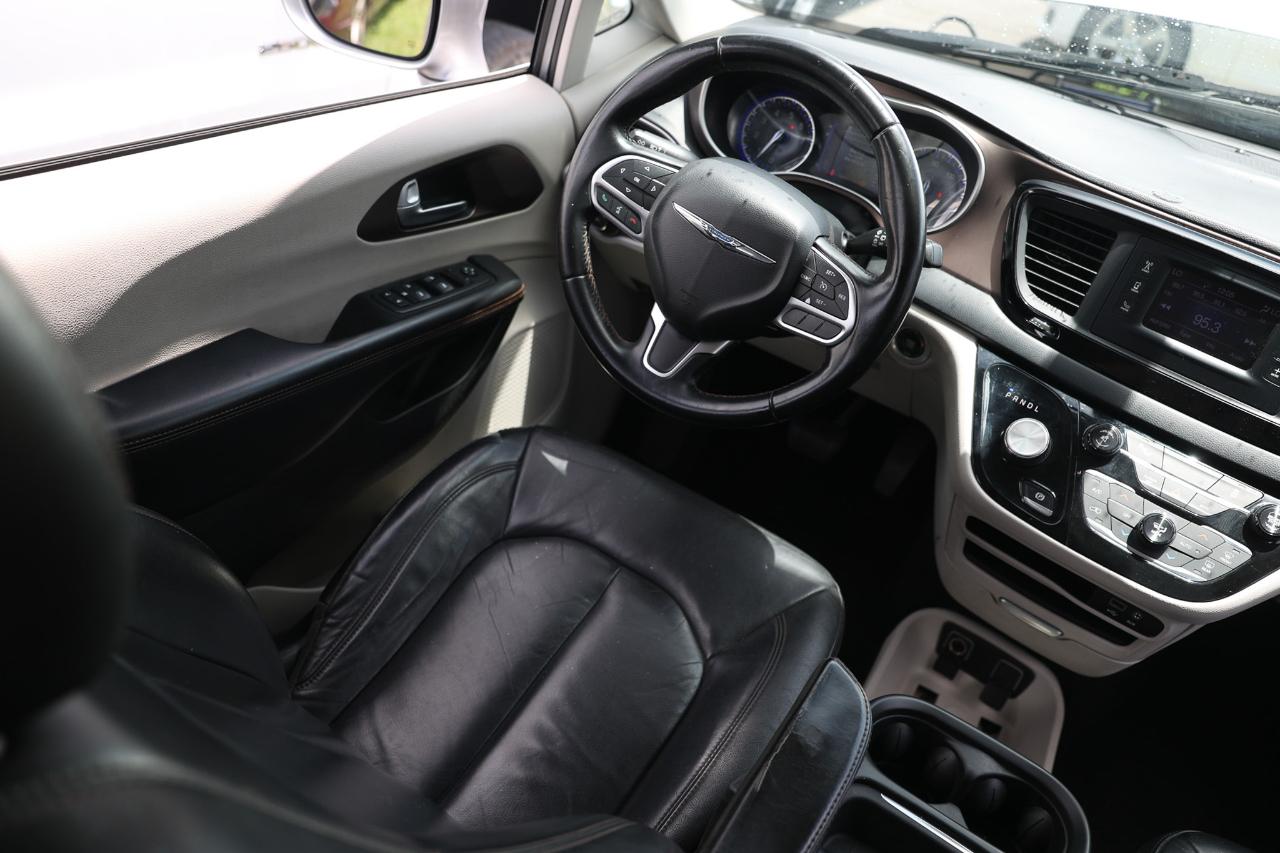 Chrysler Pacifica  2017