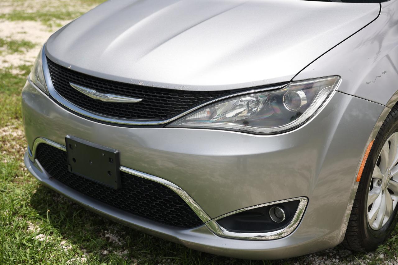 Chrysler Pacifica  2017