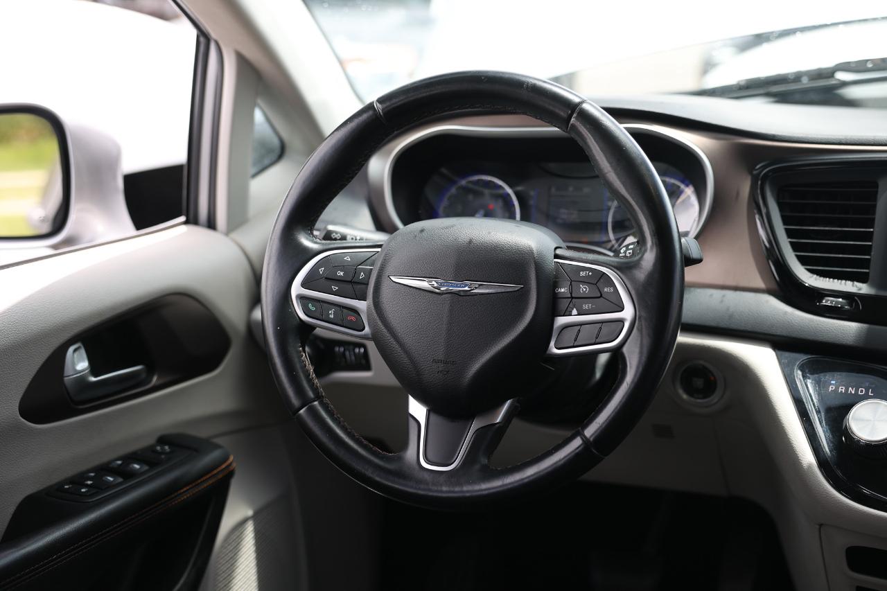 Chrysler Pacifica  2017