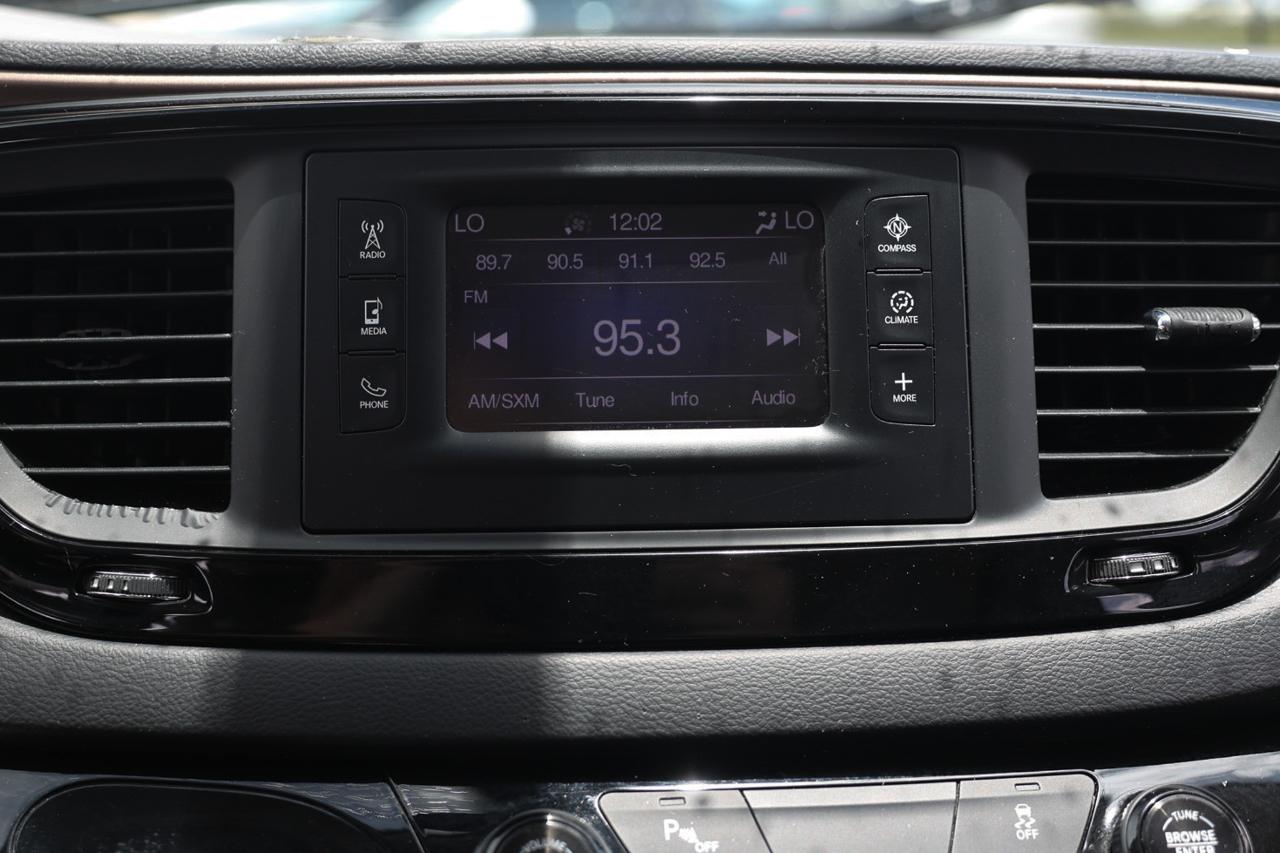Chrysler Pacifica  2017