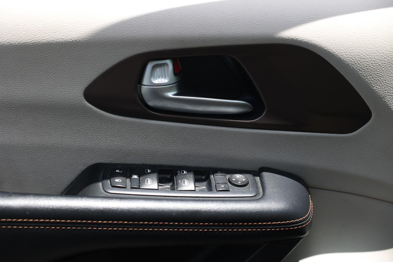 Chrysler Pacifica  2017