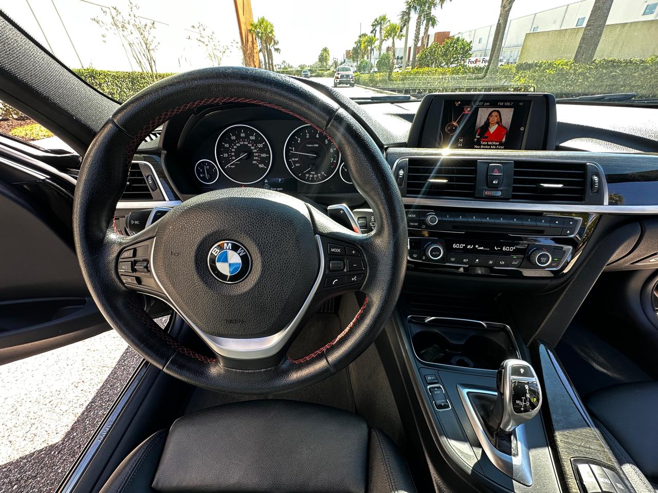 BMW 328i  2016