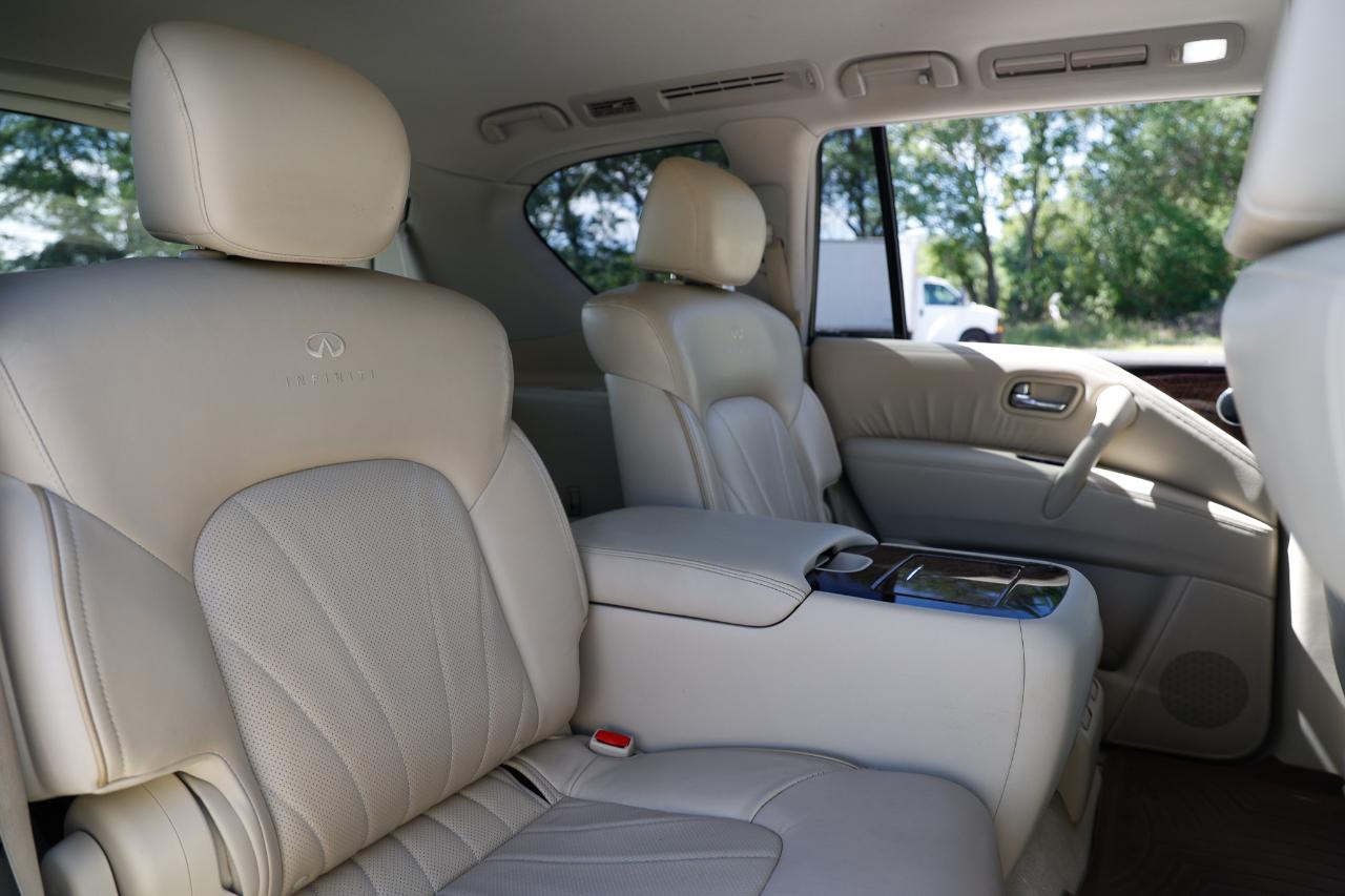 Infiniti QX56  2011