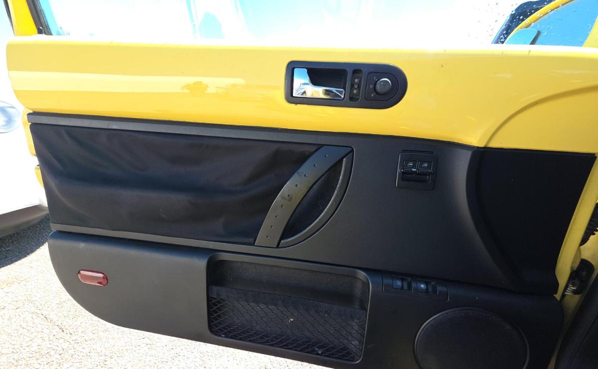 Volkswagen New Beetle Coupe  2008