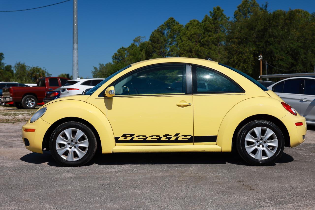 Volkswagen New Beetle Coupe  2008
