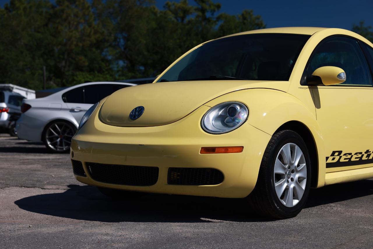 Volkswagen New Beetle Coupe  2008