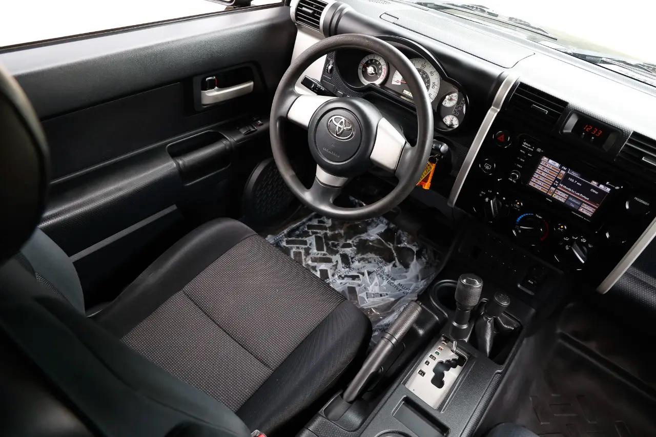 Toyota FJ Cruiser  2008