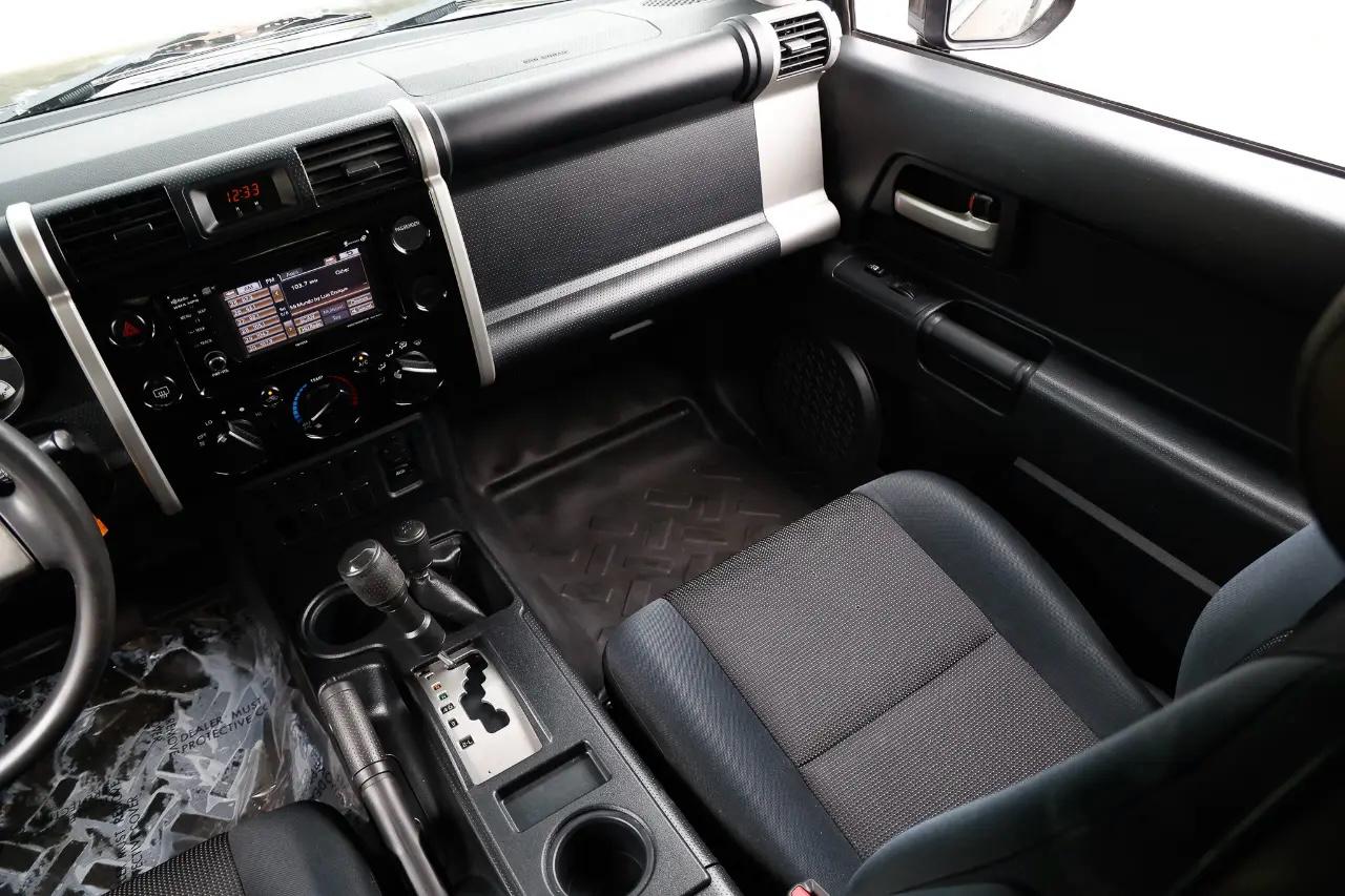 Toyota FJ Cruiser  2008
