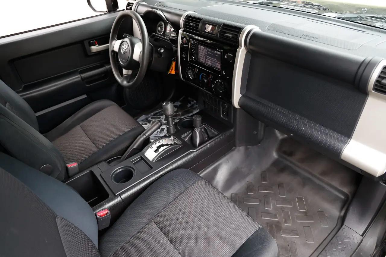 Toyota FJ Cruiser  2008