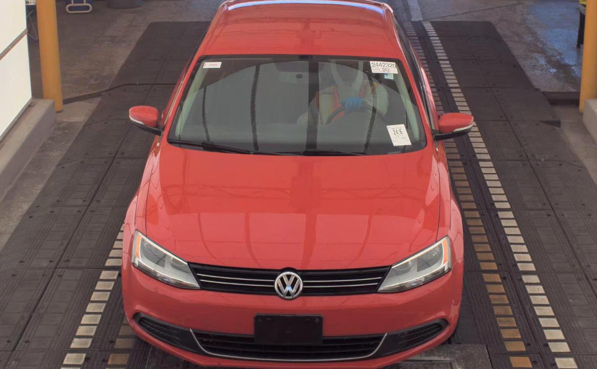 Volkswagen Jetta  2013
