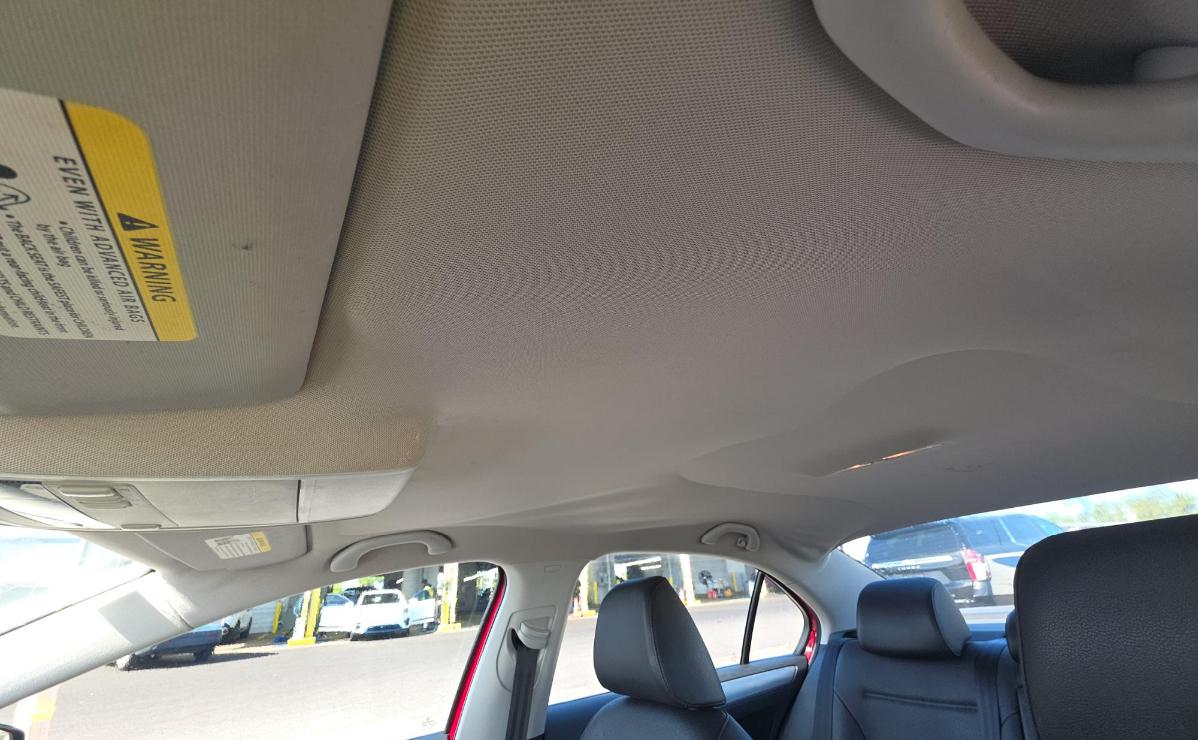 Volkswagen Jetta  2013