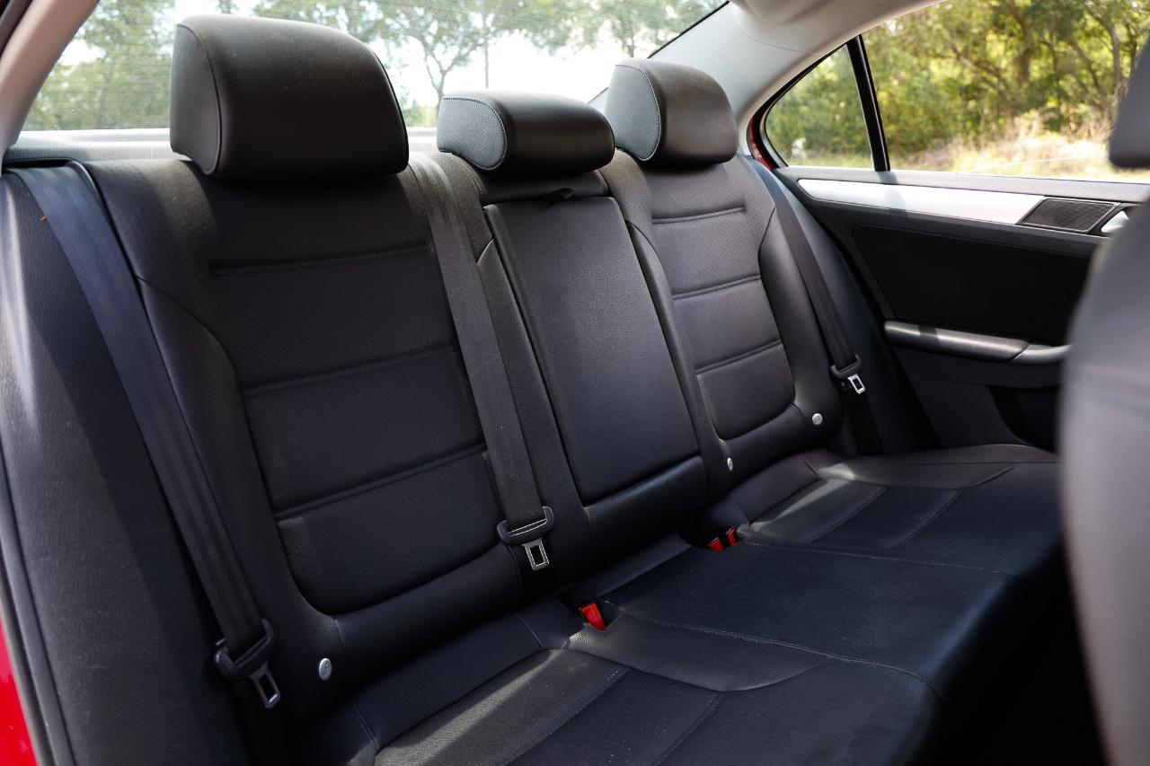 Volkswagen Jetta  2013